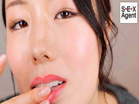 顔で抜く！！顔面ドアップガン見手コキ　サンプル画像13